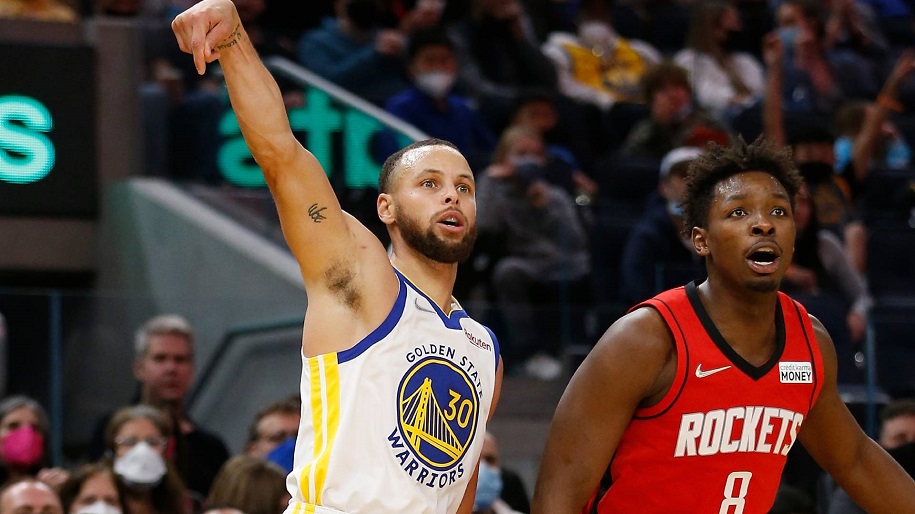Cột mốc 4,000 điểm của Stephen Curry